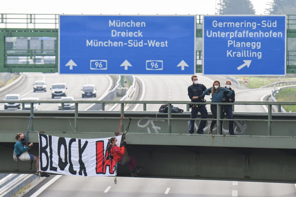 لحظات مهم خبری و غیرخبری اخیر در سراسر جهان (تصاویر)