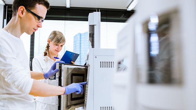 تجهیزات آزمایشگاهی شرکت دانشور شیمی آرین