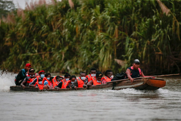 دنیای مهاجران غیرقانونی چه شکلی است؟ (گزارش تصویری) دنیای مهاجران غیرقانونی چه شکلی است؟ (گزارش تصویری)