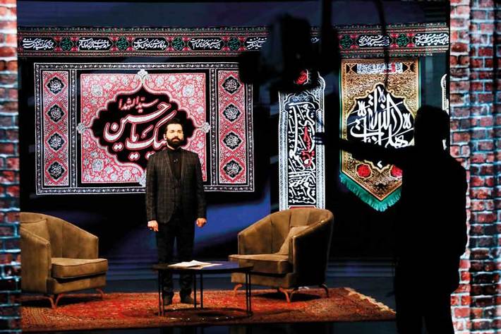 اوجگیری شیوع و گسترش کرونای دلتا در آستانه محرم 1400 در سراسر ایران اتفاقی بود که باعث شد تا وظایف رسانه ملی در روزهایی که میلیون‌ها ایرانی خود را برای حضور در عزاداری سالار شهیدان امام حسین(ع) آماده می‌کردند به‌شدت سنگین شود.