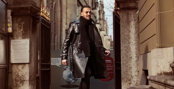 چهار روش برای پوشیدن کت چرم با سایر لباس ها