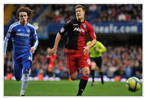 مهاجم196 سانتی استقلال در راه تهران (+عکس) مهاجم196 سانتی استقلال در راه تهران (+عکس)