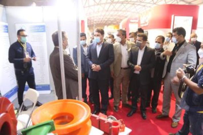 استاندارکرمان،درمراسم افتتاح پنجمین نمایشگاه بین‌المللی معدن،صنایع معدنی،ماشین‌آلات و تجهیزات وابسته برپایی نمایشگاه‌های تخصصی حوزه صنایع معدنی را در گسترش توسعه فناورانه استان بسیار موثر دانست وخواستار تقویت ابعاد بین‌المللی نمایشگاه شد.