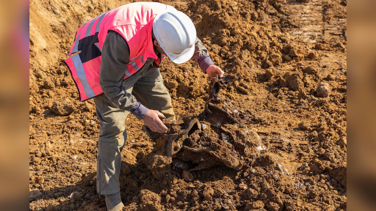 بقایای موشک V2 نازی‌ها، در جنوب شرقی انگلستان کشف شد (+عکس)