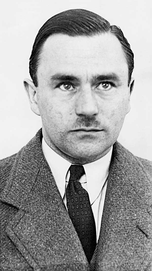 عجیب‌ترین قاتلان تاریخ (+عکس)