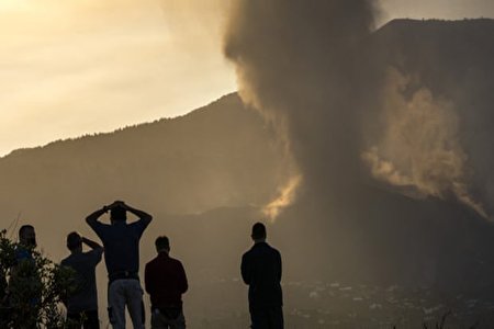 فوران این آتشفشان روز به روز هولناک تر می شود