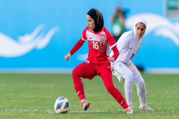 کنفدراسیون فوتبال آسیا: «زهره کودایی»؛ قهرمان ملت ایران کنفدراسیون فوتبال آسیا: «زهره کودایی»؛ قهرمان ملت ایران