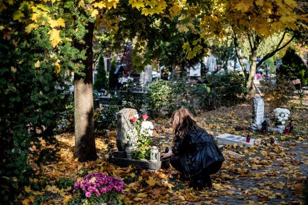 اجازه تیراندازی به زنان عربستان / رژه مردگان در مکزیک (گزارش تصویری) اجازه تیراندازی به زنان عربستان / رژه مردگان در مکزیک (گزارش تصویری)