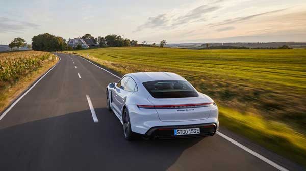 خاص‌ترین خودروی الکتریکی پورشه را مشاهده کنید (+عکس)