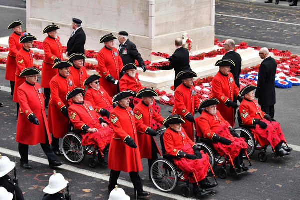 رای گیری در قرنطینه / بزرگ ترین ارکستر جهان (گزارش تصویری) رای گیری در قرنطینه / بزرگ ترین ارکستر جهان (گزارش تصویری)