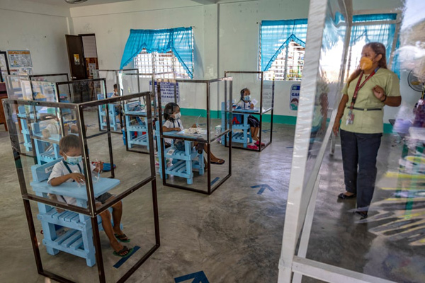 عکس های مهم ساعات اخیر در سراسر جهان(گزارش تصویری) عکس های مهم ساعات اخیر در سراسر جهان(گزارش تصویری)