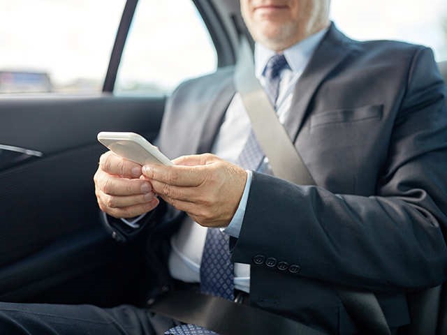 بیمه شخص ثالث خودروی خود را در پاییز 1400 رایگان درب منزل تحویل بگیرید.؟