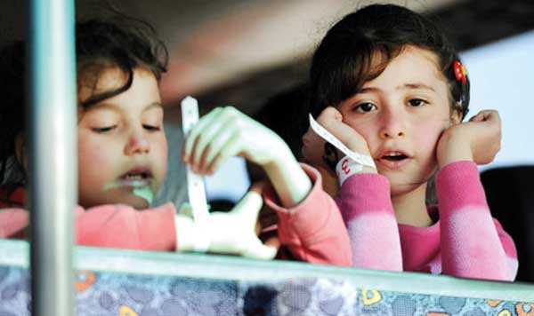 در جست‌و‌جوی کودکی از دست رفته (گزارش تصویری)