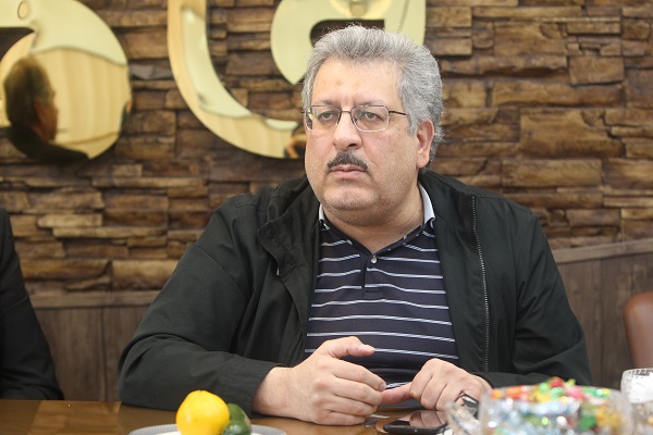 زندگی در سایه هم