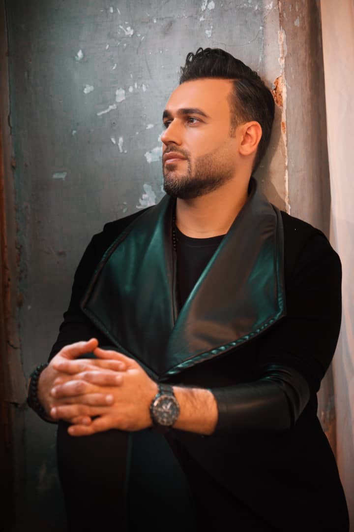 پیربد  ، هنرمندی دوست داشتنی ، خواننده ای حرفه ای