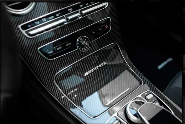 منهارت CR 700 واگن، یک مرسدس C63 S با ابهت (+عکس) منهارت CR 700 واگن، یک مرسدس C63 S با ابهت (+عکس)