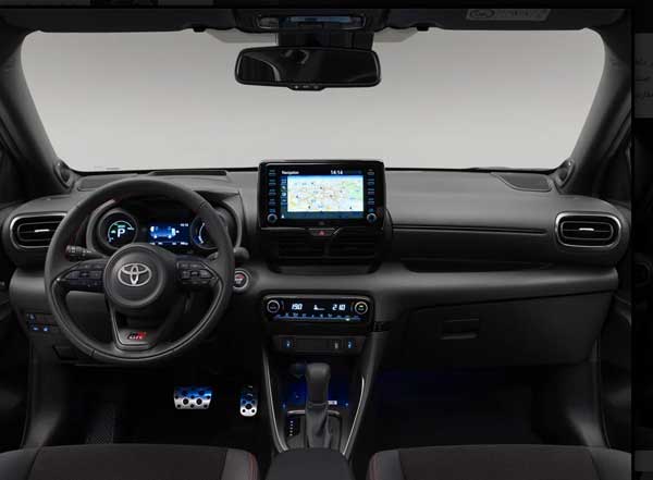 تویوتا یاریس GR اسپورت، یک هاچبک دوست داشتنی (+عکس) تویوتا یاریس GR اسپورت، یک هاچبک دوست داشتنی (+عکس)