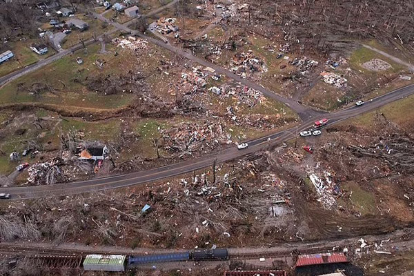 طولانی ترین طوفان تاریخ آمریکا جان 100 نفر را گرفت (گزارش تصویری)