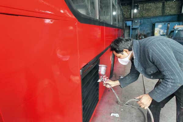 ناوگان اتوبوسرانی تهران تقریبا از بین رفته است ناوگان اتوبوسرانی تهران تقریبا از بین رفته است