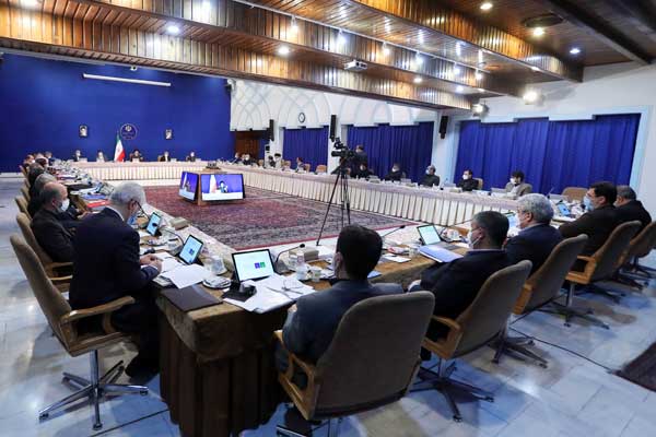 نظارت دقیق و به هنگام بر قیمت ها و کنترل بازار ضرورت دارد