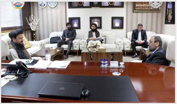 در مدیریت هیرمند با ایران همکاری می‌کنیم