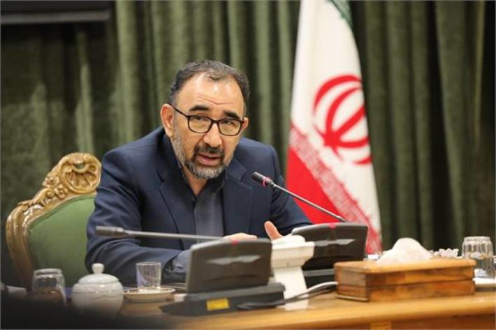 پیگیری مشکلات اقتصادی نباید موجب غفلت از امور فرهنگی شود