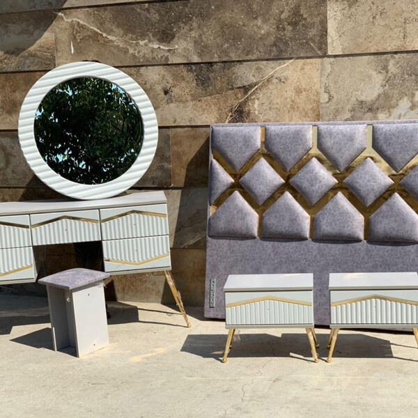 تخت خواب را کجای اتاق خواب قرار دهیم