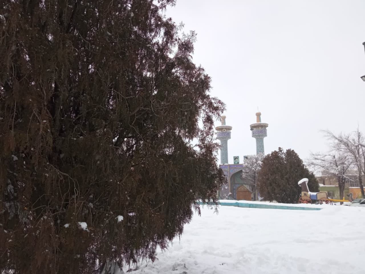 مسجد حاج کرامت نگینی زیبا و در خشان در شهرستان بروجن مسجد حاج کرامت نگینی زیبا و در خشان در شهرستان بروجن