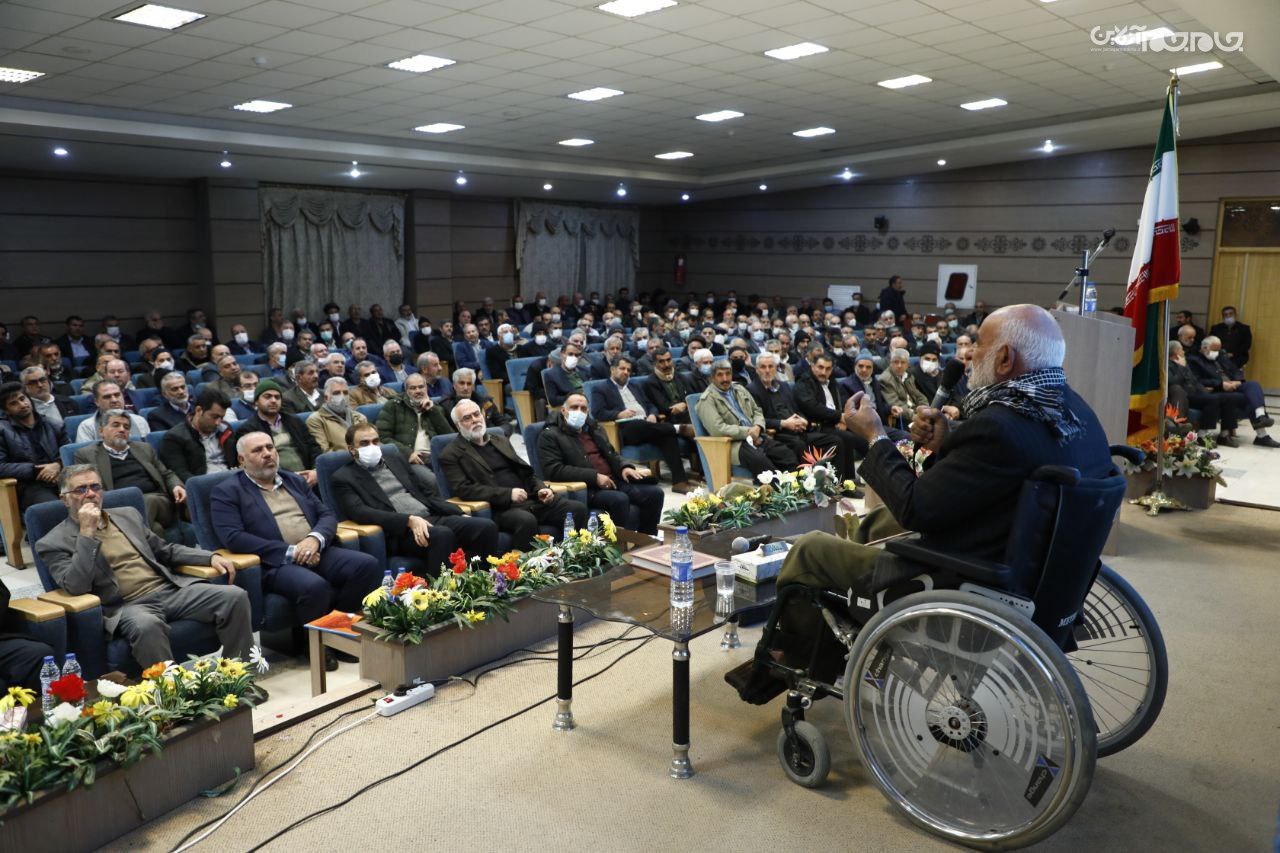 دولت براي حل مشکلات مردم مصمم است و در اين راستا تمام توان خود را به‌کار گرفته است