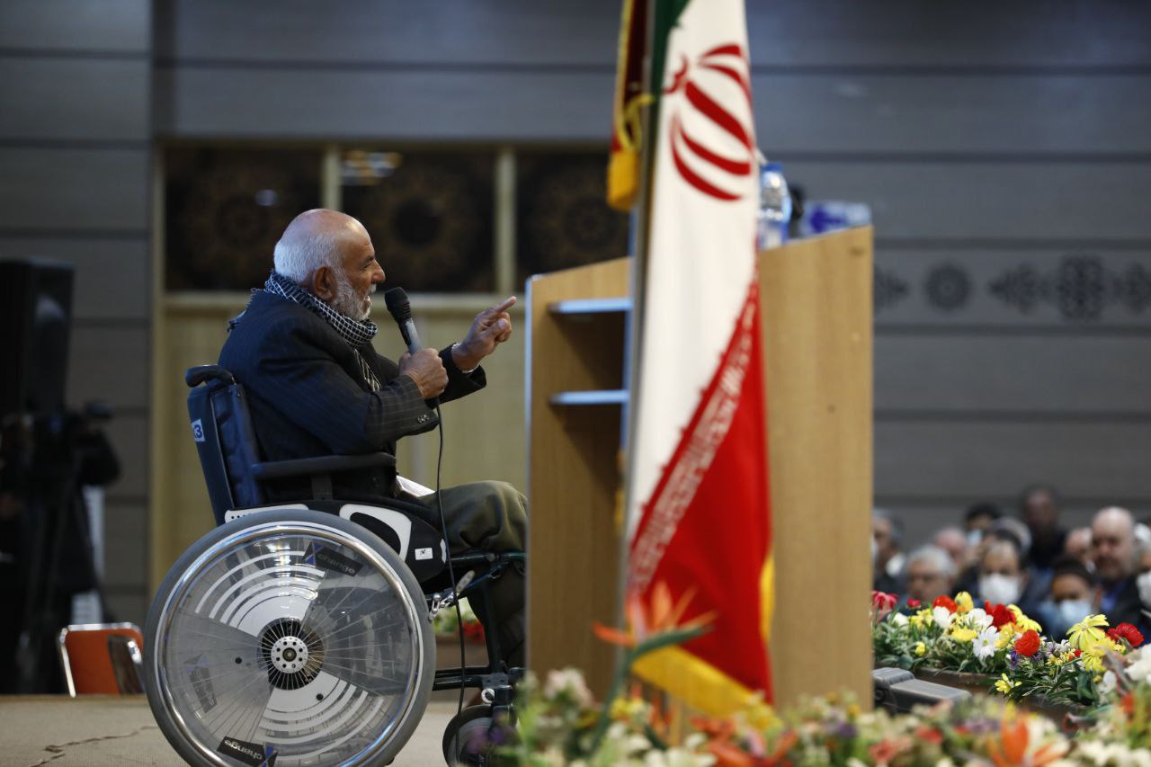 دولت براي حل مشکلات مردم مصمم است و در اين راستا تمام توان خود را به‌کار گرفته است