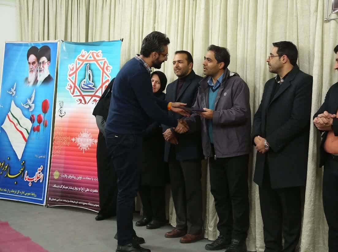 برگزاری پانردهمین جشنواره هنرهای تجسمی فجر در نگار خانه اداره کل فرهنگ و ارشاد اسلامی استان چهار محال و بختیاری