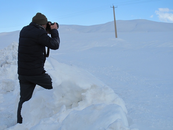 غافلگیری مسئولان و مدیران ارشد اجرائی از بارش سنگین برف 2 متری در شهرستان کوهرنگ و دیگر مناطق برف گیر و سردسیر زمستانی غافلگیری مسئولان و مدیران ارشد اجرائی از بارش سنگین برف 2 متری در شهرستان کوهرنگ و دیگر مناطق برف گیر و سردسیر زمستانی