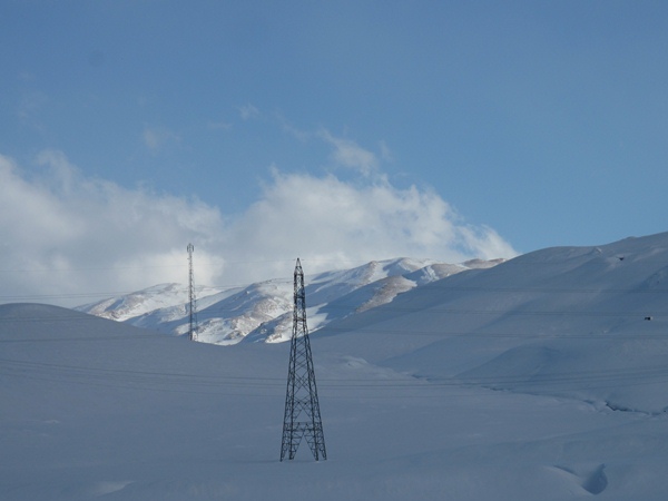 غافلگیری مسئولان و مدیران ارشد اجرائی از بارش سنگین برف 2 متری در شهرستان کوهرنگ و دیگر مناطق برف گیر و سردسیر زمستانی غافلگیری مسئولان و مدیران ارشد اجرائی از بارش سنگین برف 2 متری در شهرستان کوهرنگ و دیگر مناطق برف گیر و سردسیر زمستانی