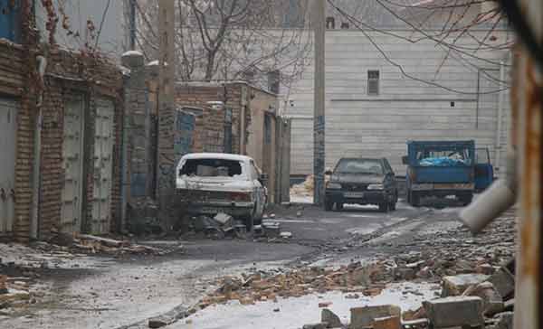 زمین در خوی آرام نمی‌گیرد | زمین لرزه‌ها تا 4 ماه دیگر ادامه دارد| پس لرزه یا پیش‌لرزه؛ مساله این است   