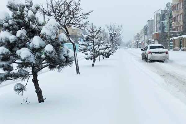 اوج فعالیت سامانه‌ بارشی در چهارشنبه | شهرداری دوباره غافلگیر می‌شود؟ | در تهران چقدر برف بارید؟