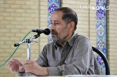 تحریم ستاد امر به معروف ناشی از عجز دشمنان با هدف لطمه به انقلاب است