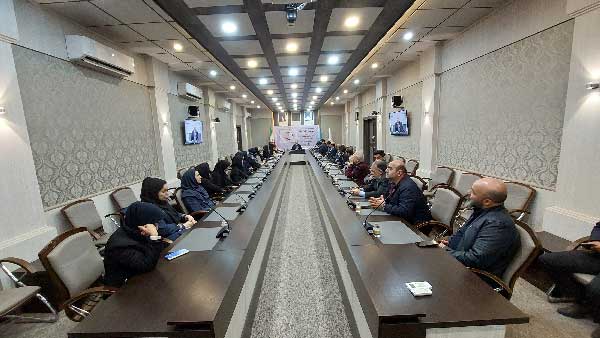 حزب رستاخیر نتیجه خودکامگی فراگیر شاه بود | مطالعه یک کتاب 10 سال زندانی حزب رستاخیر نتیجه خودکامگی فراگیر شاه بود | مطالعه یک کتاب 10 سال زندانی