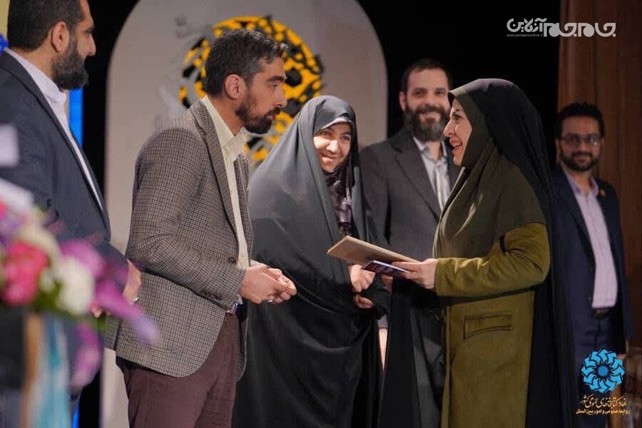 درخشش مدیریت روابط عمومی اداره کل کتابخانه های عمومی استان چهارمحال و بختیاری درخشش مدیریت روابط عمومی اداره کل کتابخانه های عمومی استان چهارمحال و بختیاری