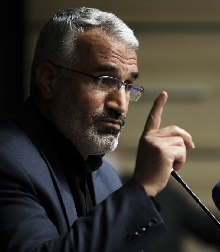 بهادر عبدالغنی دهکردی بعنوان سرپرست فرمانداری شهرستان شهرکرد منصوب شد