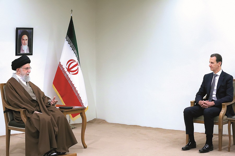 دولت&zwnj;های عربی درس بگیرند و دست از خیانت به ملت خود بردارند | ایران پذیرای بازگشت فریب خوردگان منطقه است