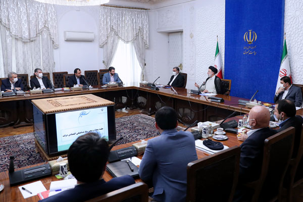 کمک معیشتی ماه اول به همه مشمولان یارانه پرداخت می‌شود