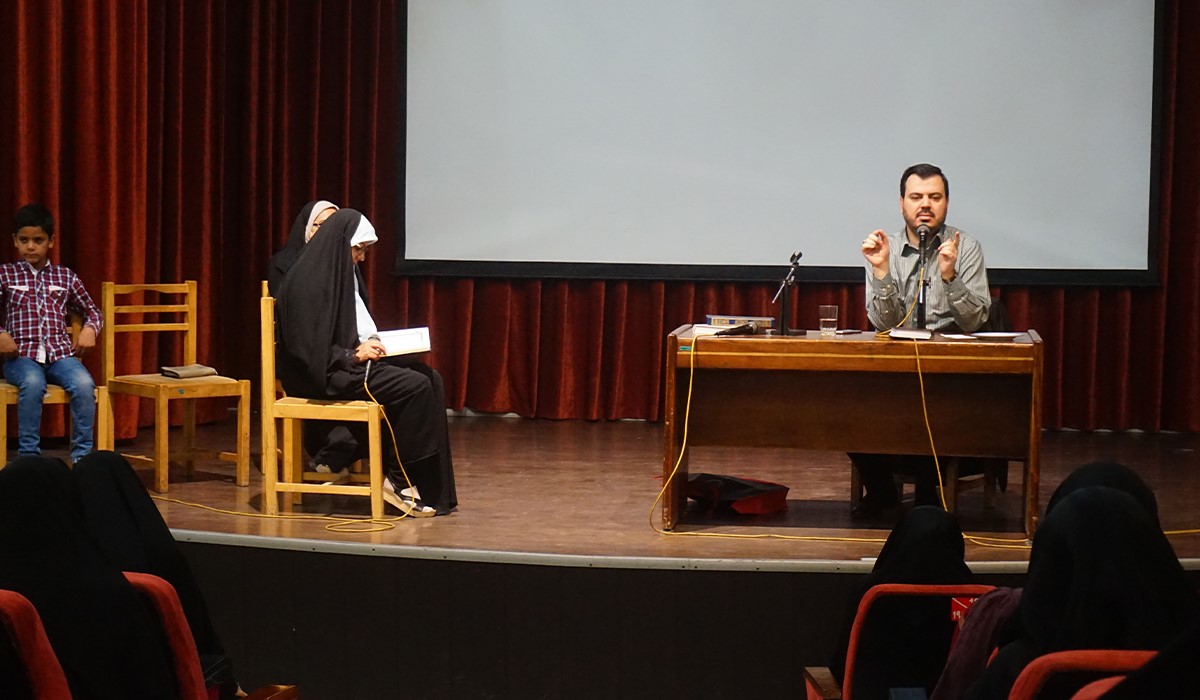 مقایسه حفظ تصویری با حفظ صوتی قرآن کریم