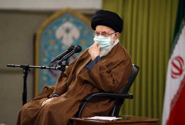 دیدار جمعی از دانشجویان با رهبر انقلاب +عکس دیدار جمعی از دانشجویان با رهبر انقلاب +عکس