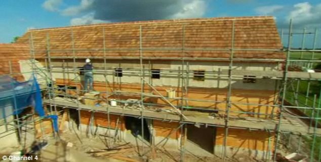 بازسازی ویلا