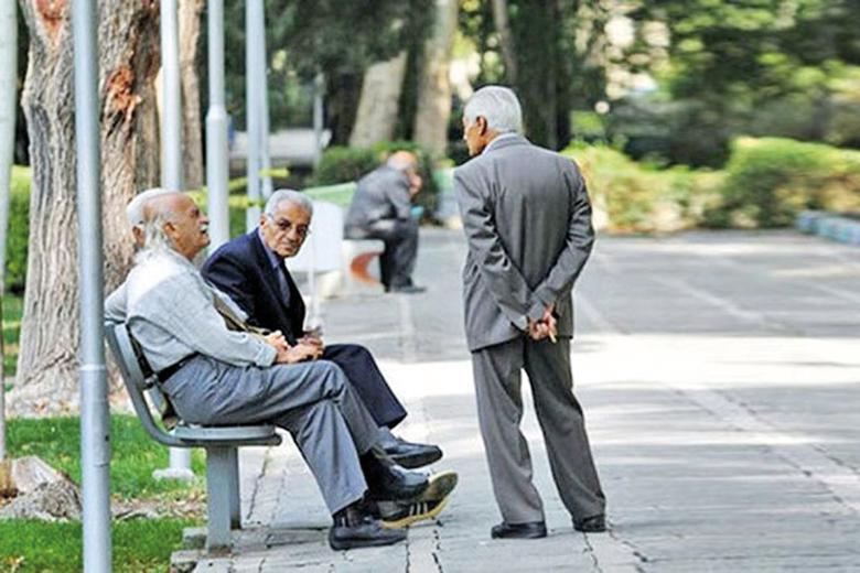 واریز مابه‌التفاوت افزایش حقوق بازنشستگان در خرداد ماه از پس‌فردا | عائله مندی در حقوق بازنشستگان افزایش می یابد؟