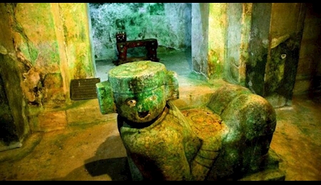 نگاهی به داخل هرم‌های باستانی «مایا»‌ها