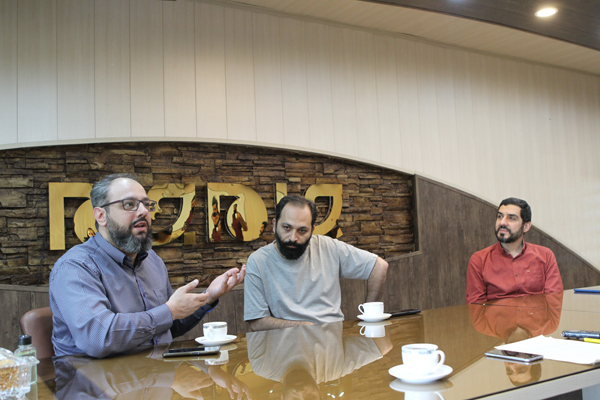 «هناس» صدای مظلومیت شهدای هسته ای ایران را به گوش دنیا می رساند