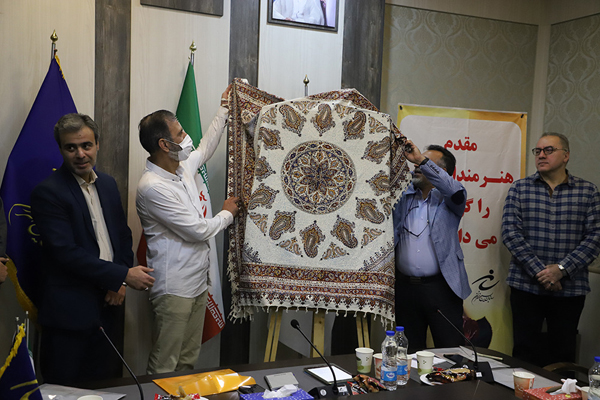 گروهها و هنرمندان مستعد بسیجی به زودی به نظام تئاتر کشور معرفی می شوند