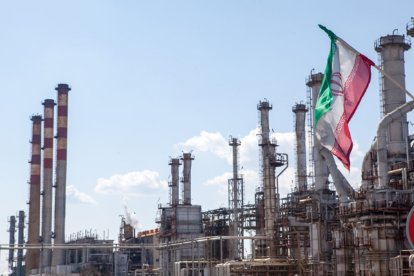 اعتماد به توان داخلی در مهندسی معکوس؛ نسخه پالایش نفت تبریز برای بی اثر کردن تحریم ها اعتماد به توان داخلی در مهندسی معکوس؛ نسخه پالایش نفت تبریز برای بی اثر کردن تحریم ها