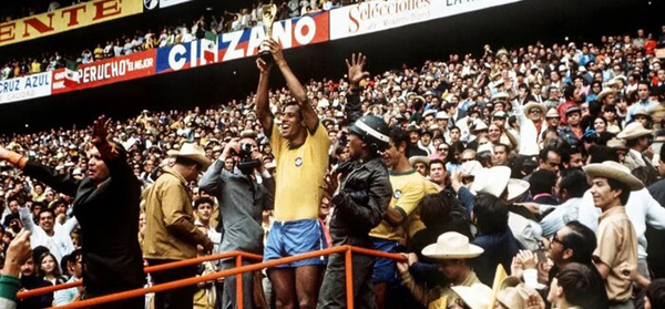 عکس | فتحالفتوح برزیل در آخرین نقش آفرینی پله عکس | فتحالفتوح برزیل در آخرین نقش آفرینی پله